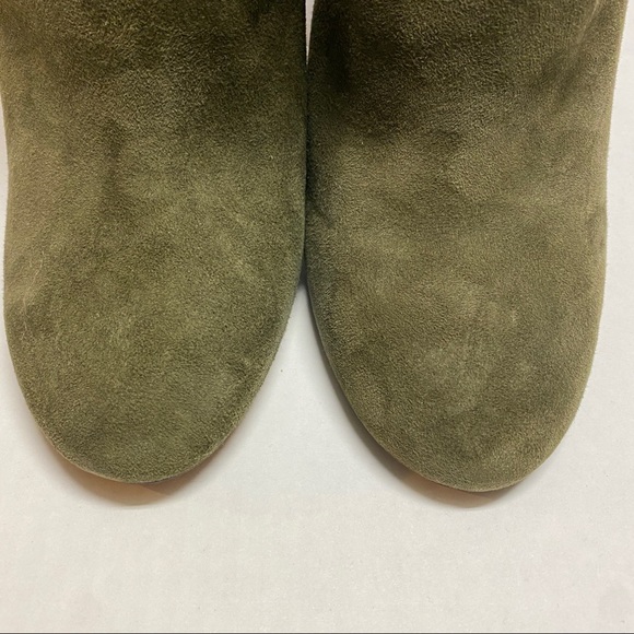 Nine West Suede Booties - Olive Green - women’s Size 10 - Picture 3 of 6